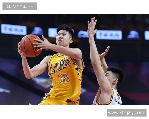 广东男篮与新疆队激战回放精彩瞬间重温篮球魅力与激情对决