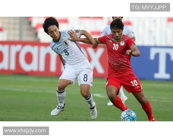 日本国青与中国队激战在即谁能在青春赛场上笑到最后