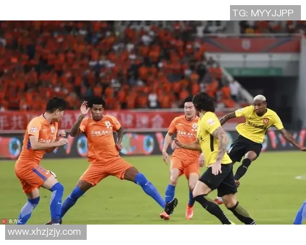 鲁能与恒大巅峰对决360直播全程回顾精彩瞬间与战术分析