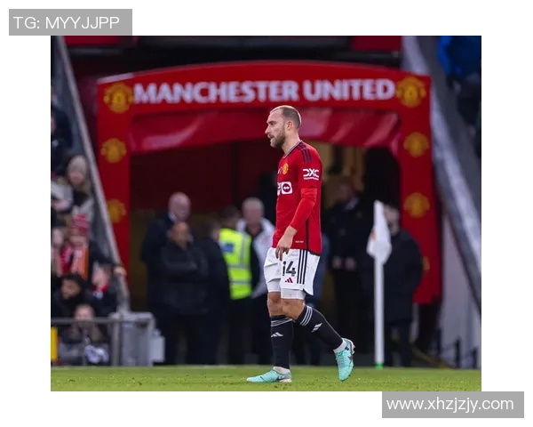 曼联迎战卢顿全力争胜球迷期待精彩对决与激情时刻 曼联迎战卢顿全力争胜球迷期待精彩对决与激情时刻