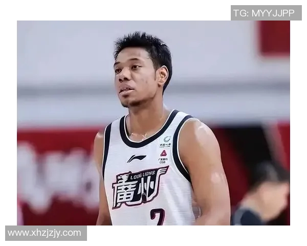 祝铭震：从青涩少年到电竞传奇的奋斗之路与成长故事